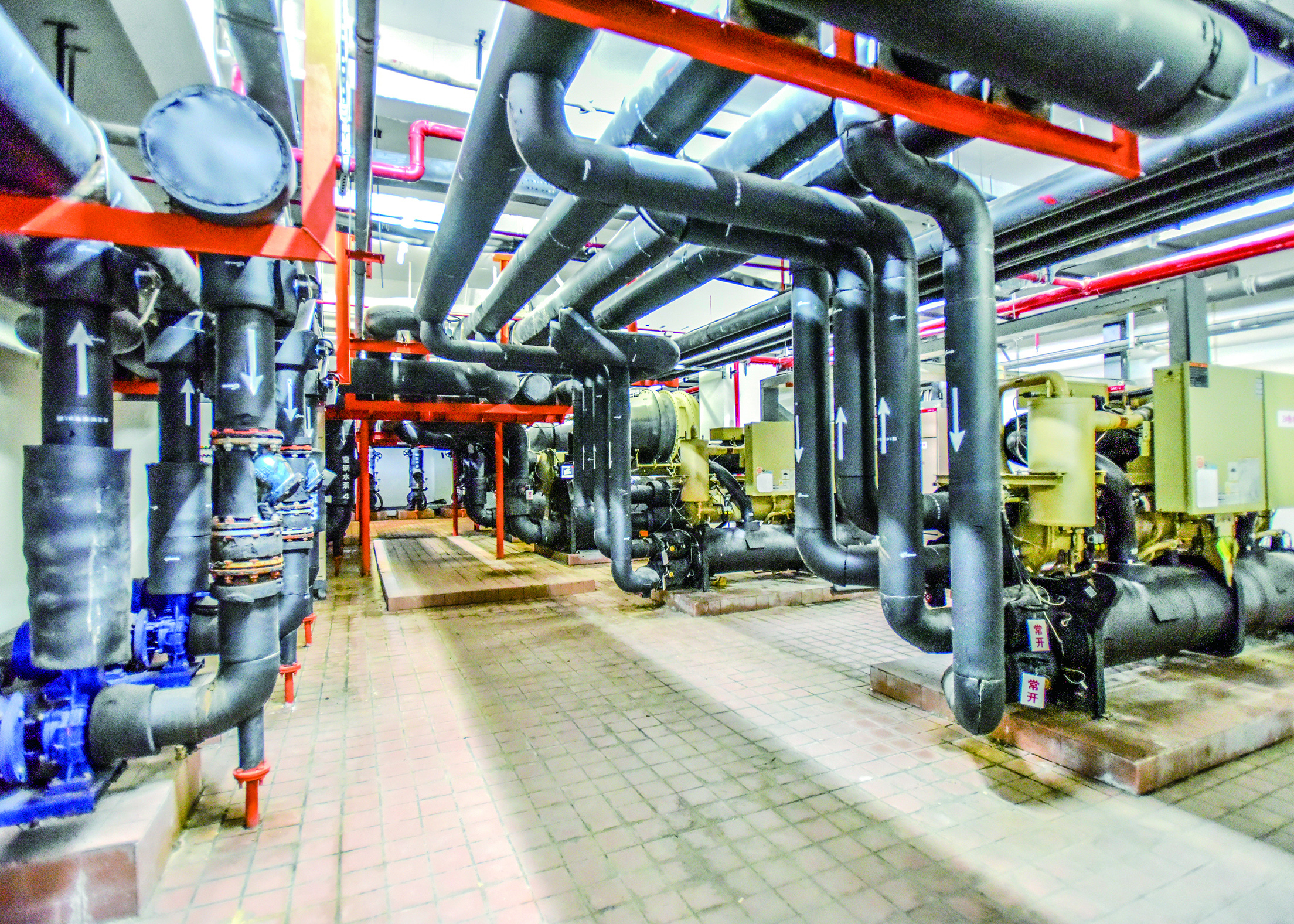 如皋市龍游湖外國(guó)語(yǔ)學(xué)校（空調(diào)泵房02）