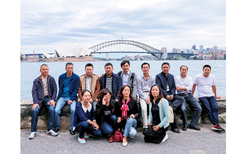 2016年公司組織優(yōu)秀員工去澳大利亞參觀學習